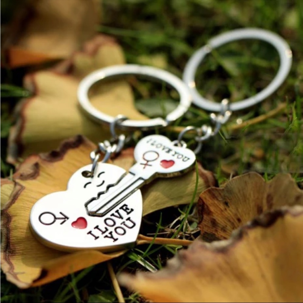 I Love You Couples Keychain Heart Shaped LOVE